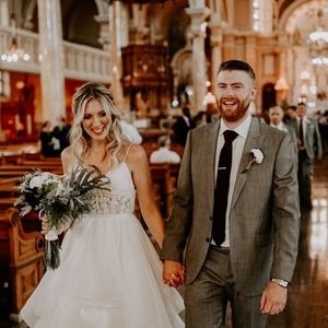 Meet your Posher, Caitlin